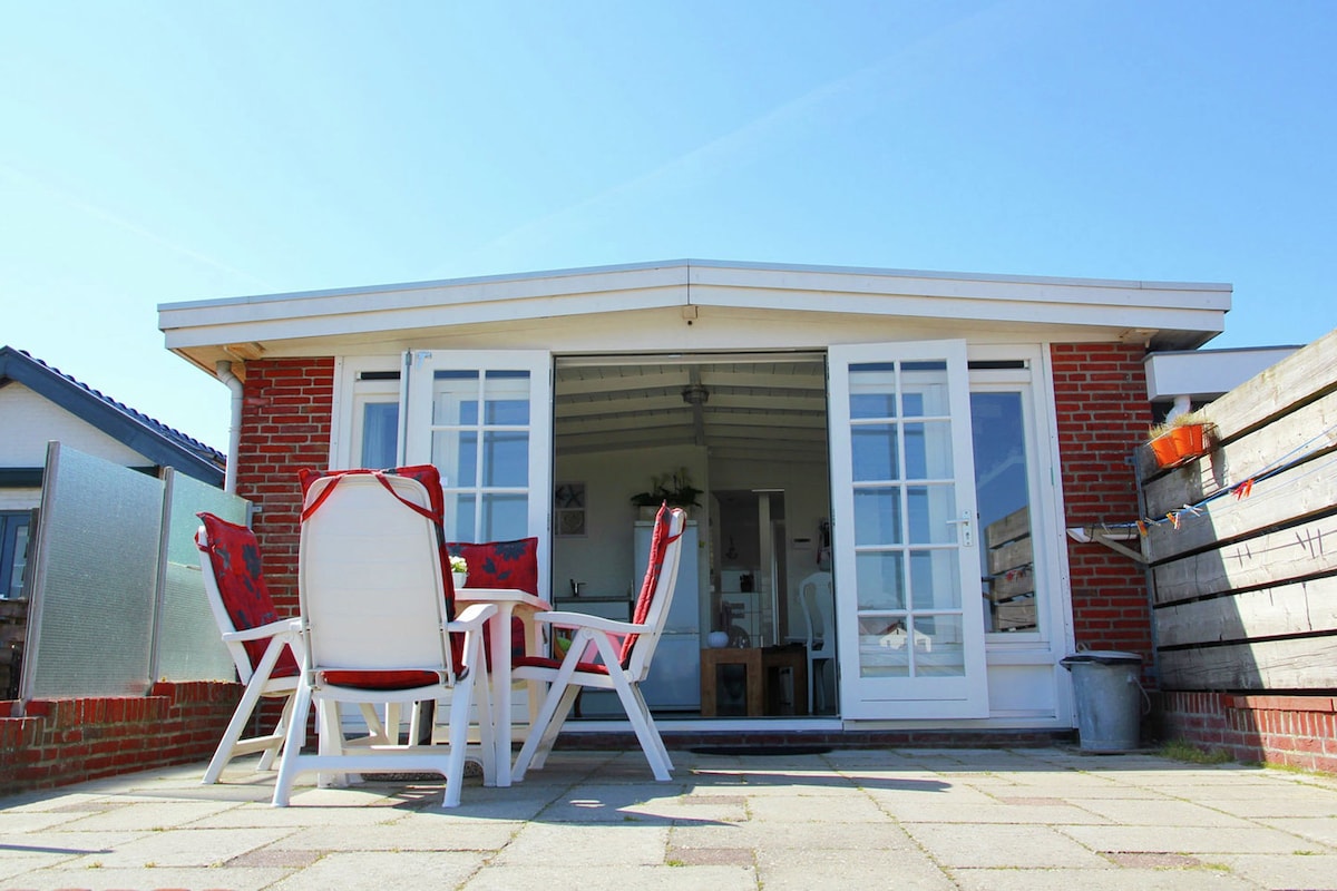 Cosy vacation home near the beach