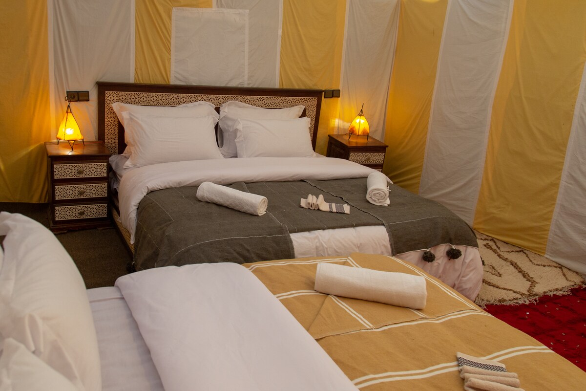 Zahra luxury Camp