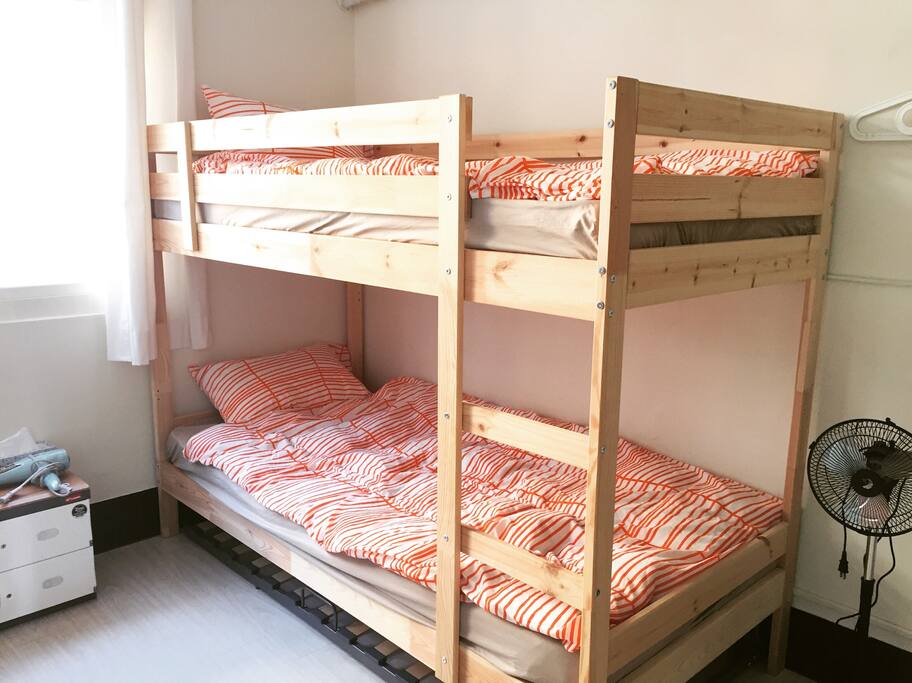 房间实景-四人房上下铺/quad room-bunk bed