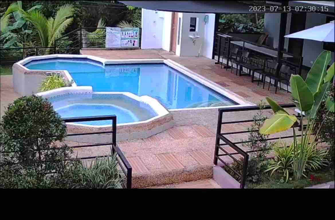 Maribojoc的度假屋，可搭乘游泳池，最多可搭乘6人