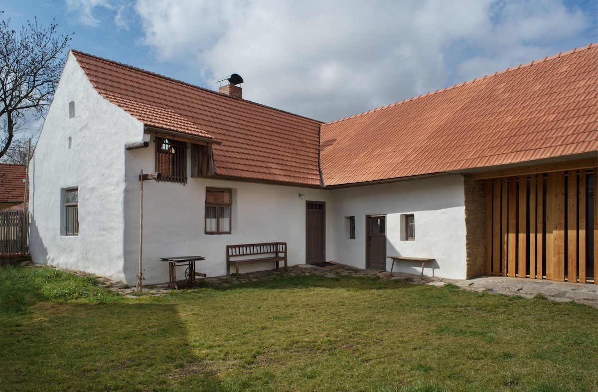 Beautiful south Bohemian cottage