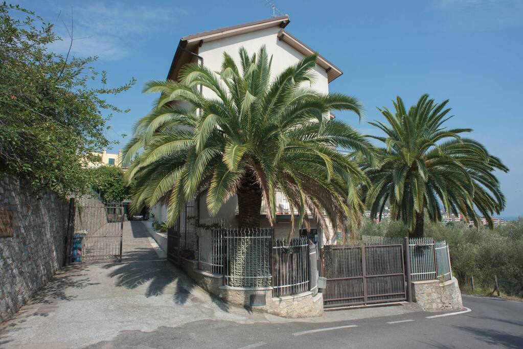 appartamento vacanze nel verde_rosso papavero