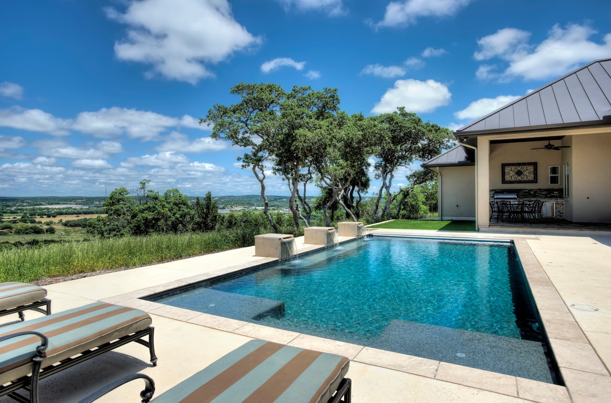 Hill House Suite - Pool, Spa, Spectacular Views!