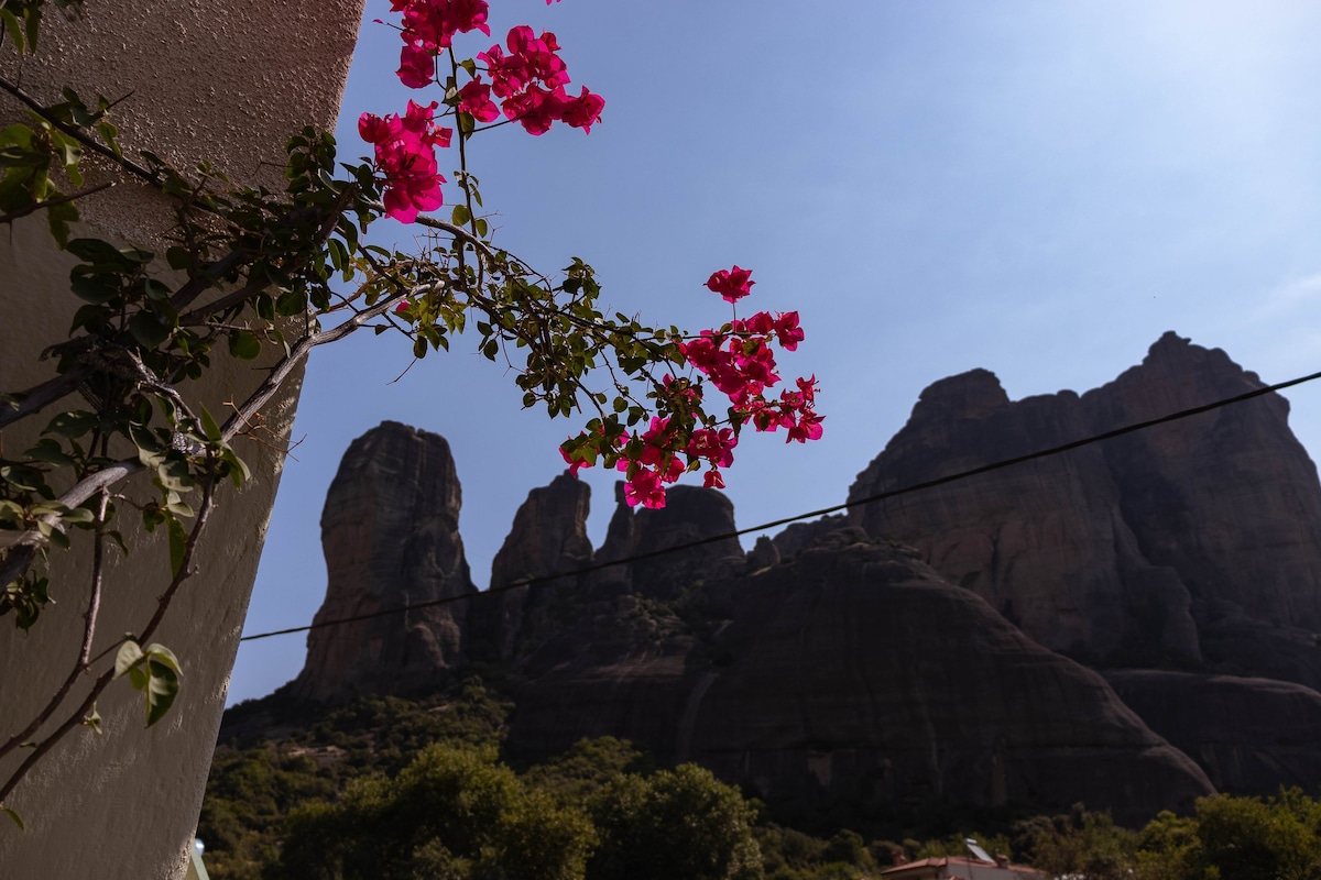 Meteora Shelter II