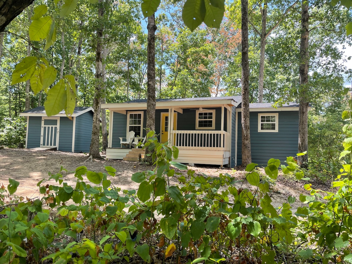 Cute Cabin on 44 Wooded Acres, Creek