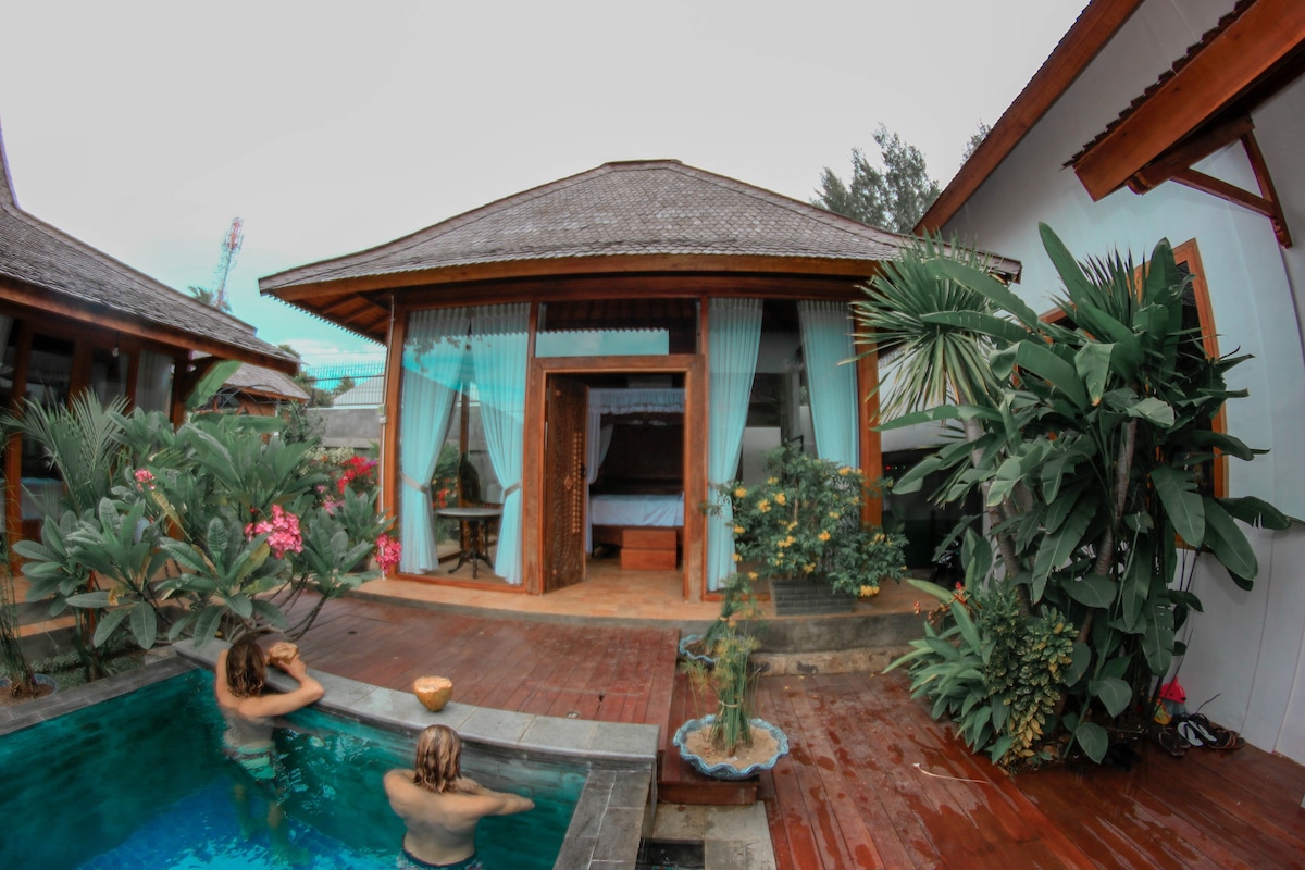 1BR Poolside Luxurious Villa in Banda Aceh
