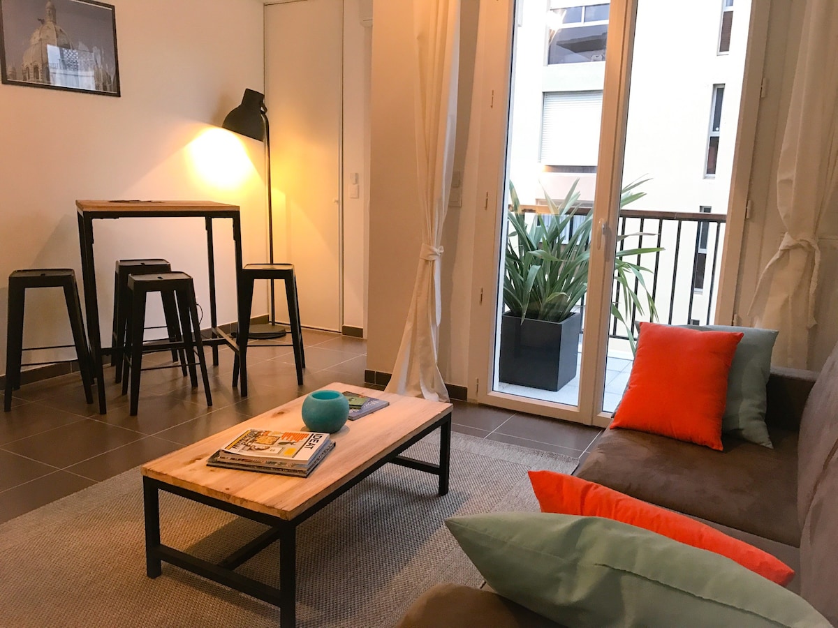 圣维克多街（ Rue Sainte, Saint Victor ）美丽明亮的公寓