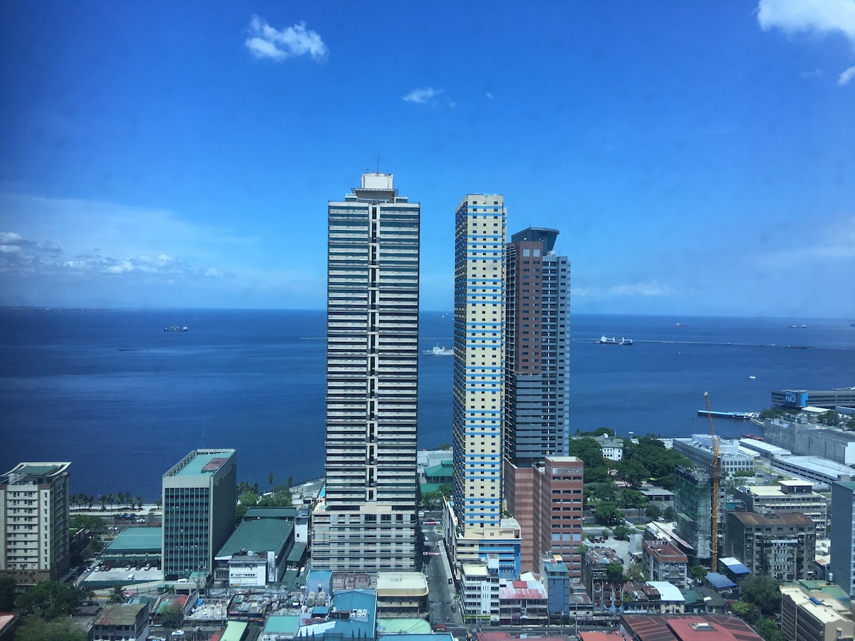 顶层公寓马尼拉海湾景观购物中心20mbps无线网络Netflix