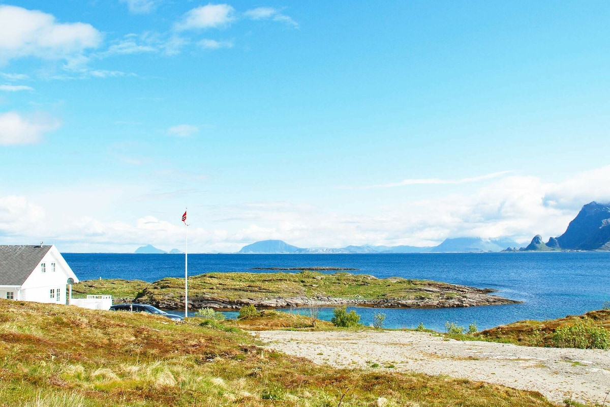 6 person holiday home in dønna