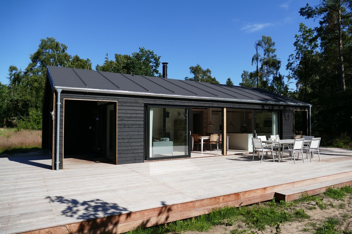 Brand new luxury summerhouse near forest and beach