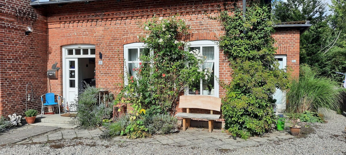 Wohnen auf Zeit in gemütl. Haus