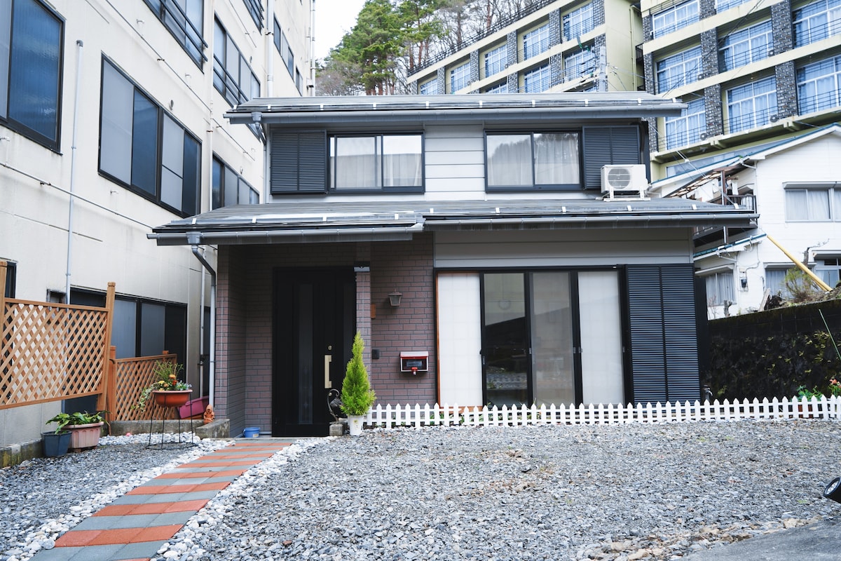 宝栄Villas/BBQ/花火大会をよく見え/1分钟到湖畔/游覧船/Ropeway50metre