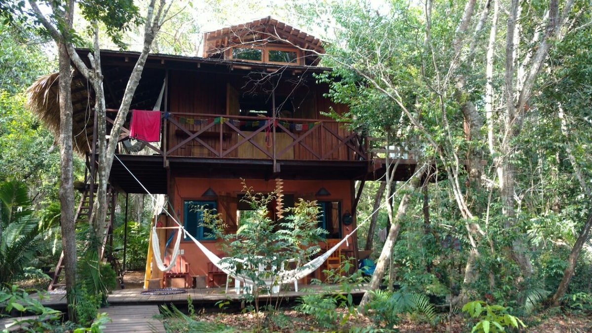 ECO house in front green lake