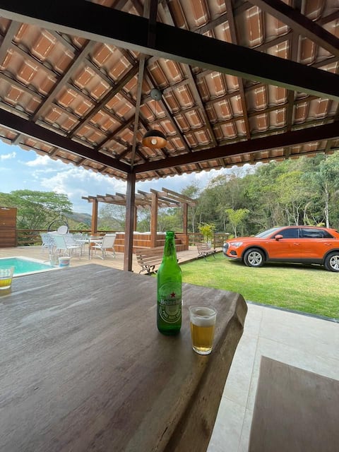 Sítio aconchegante em meio a natureza