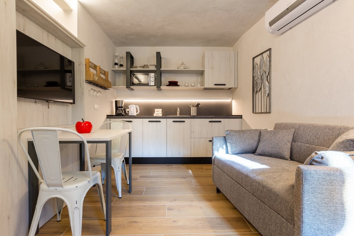 Borgo Cantagallo - Casa Olivia 1全新单间公寓