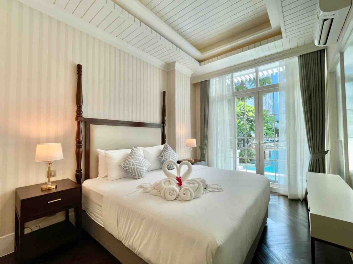 Pool access room Grand florida beachfront pattaya