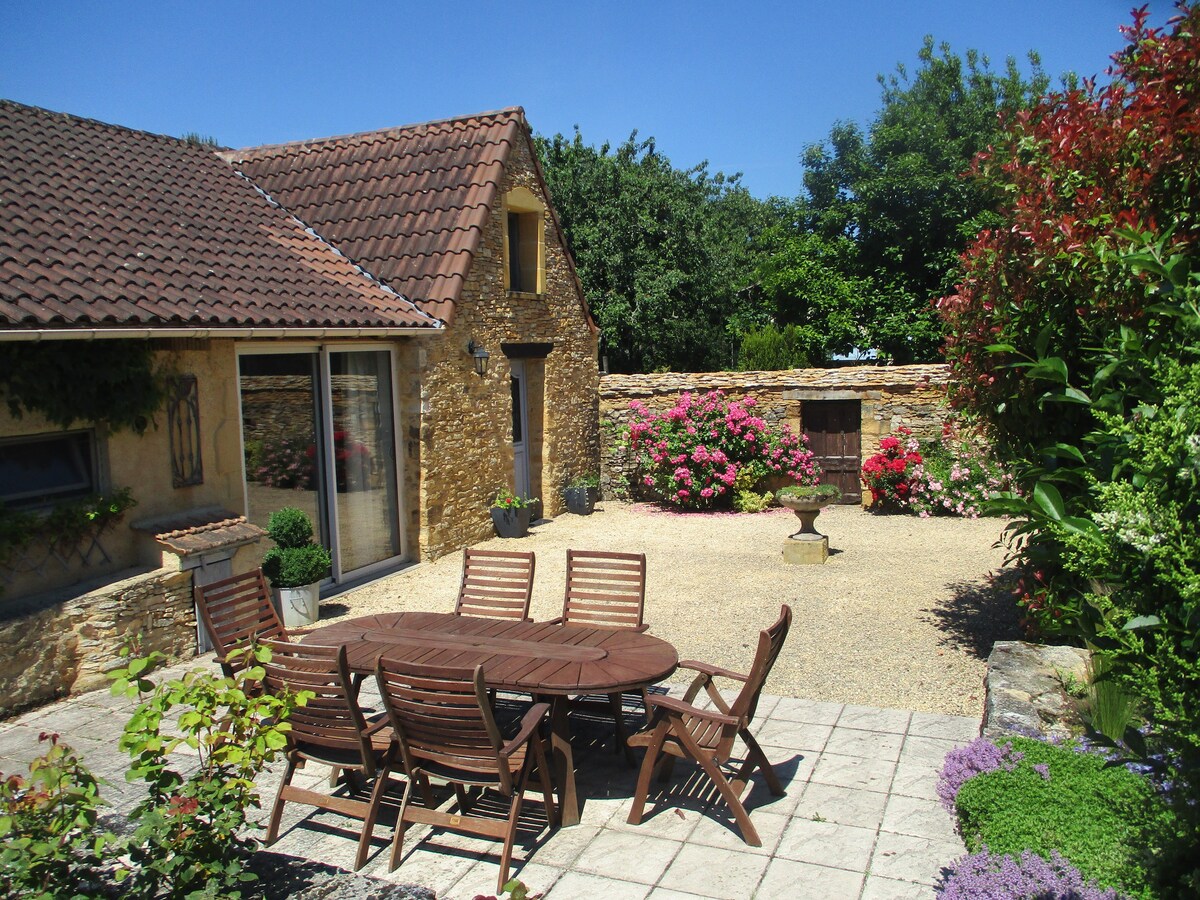 Beautiful French hideaway in the sun. SW France