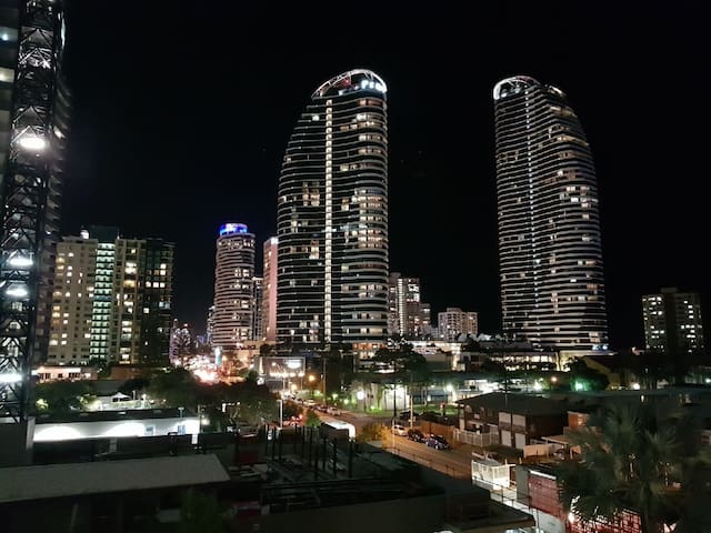 布罗德海滩(Broadbeach)的民宿