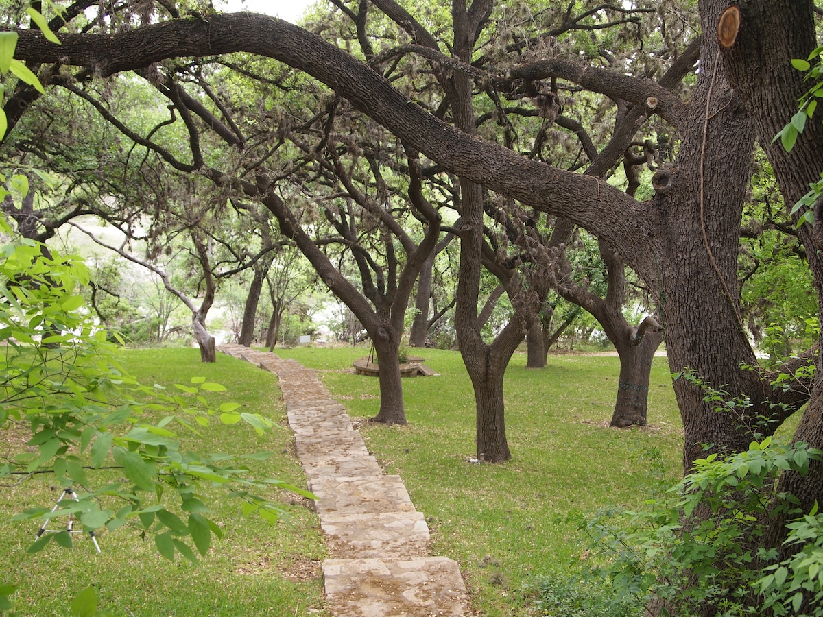 Buchanan Cabin 31 Frio River Access