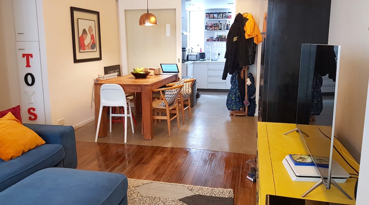 Family-friendly three-bed in Mid Levels/Sheung Wan