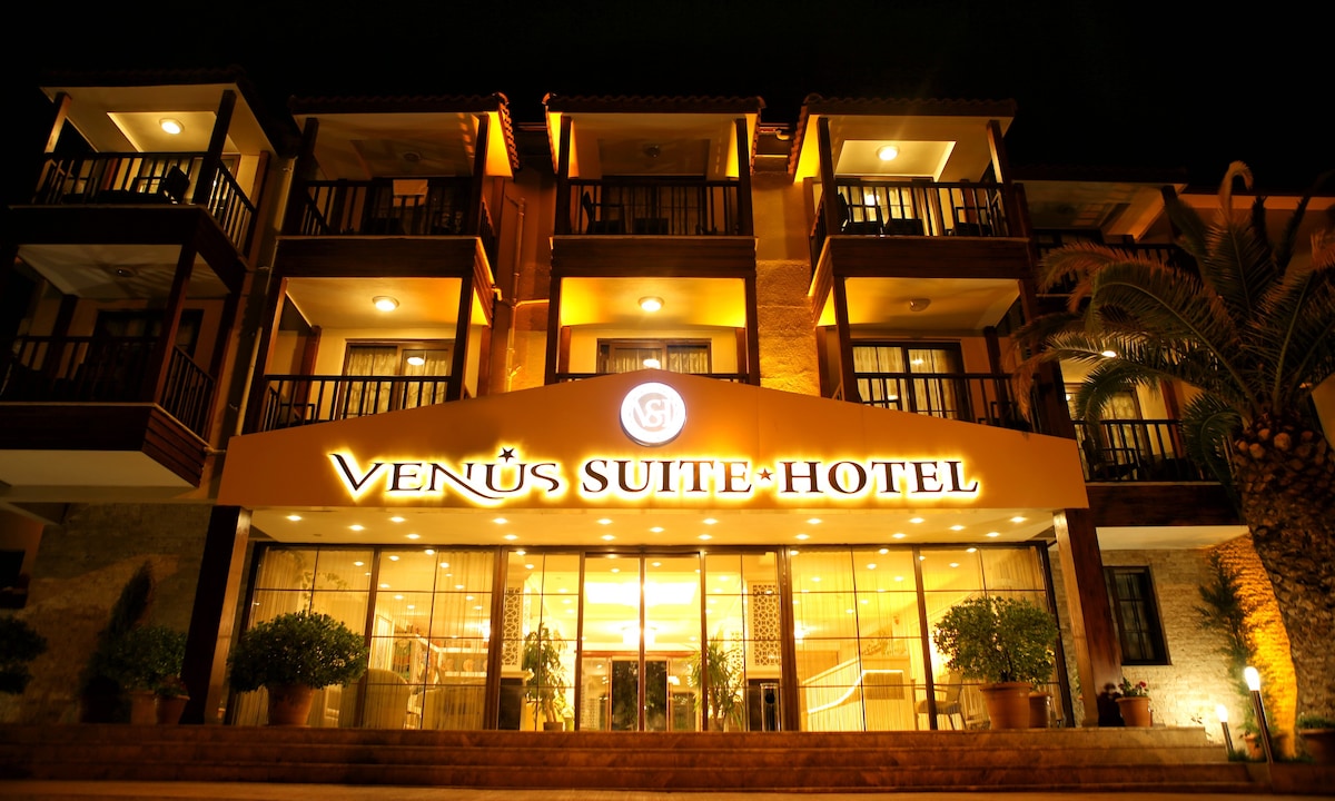 Venus Suite Hotel Double 206