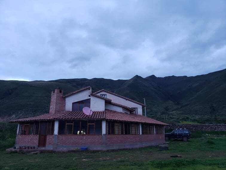 Casa de Campo - Lake Huacarpay