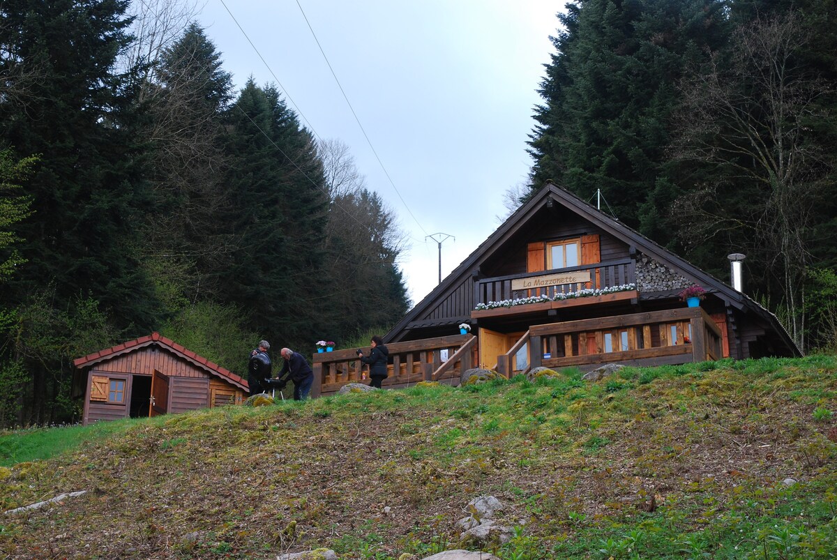 La Mazzonette - 4* chalet in de natuur met hottub