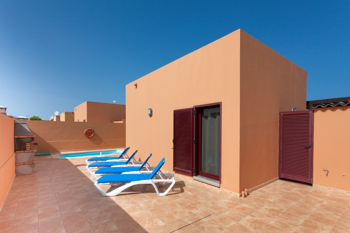 Anahi Homes Corralejo - Villa Brezo 1