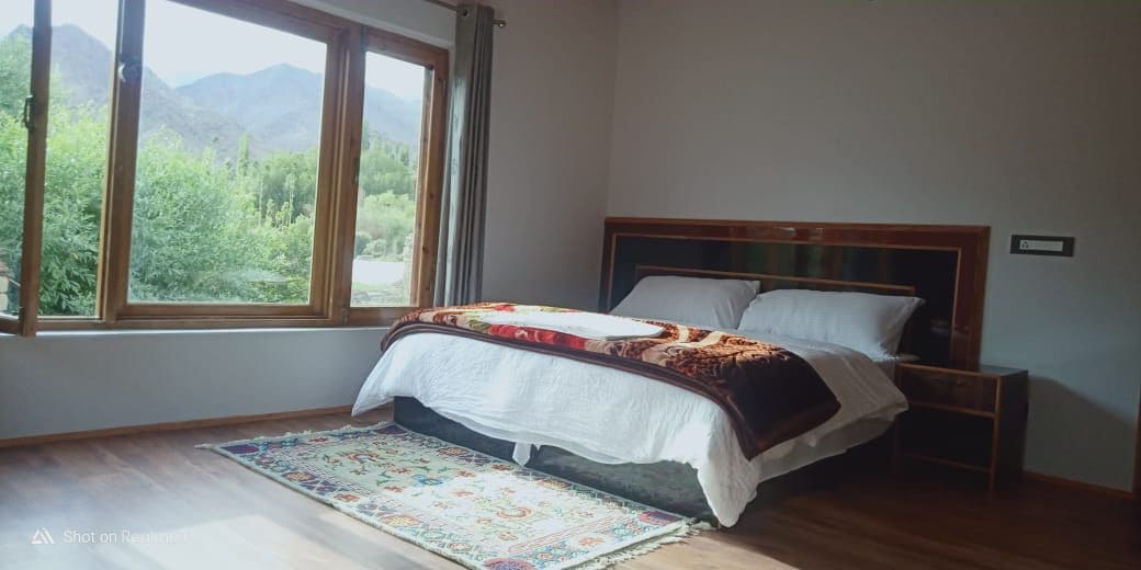 Beautiful Homestay with spacious rooms in Leh city