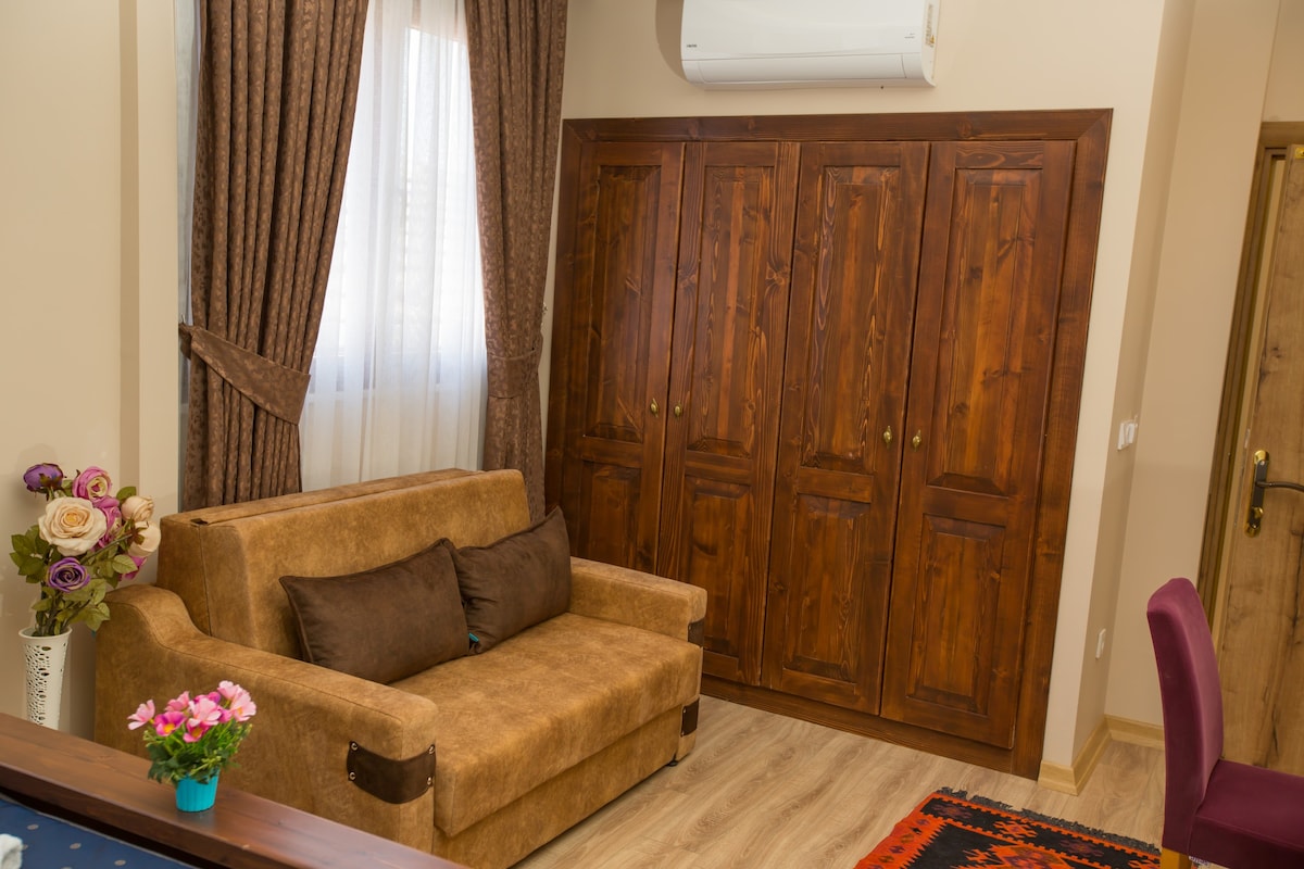 Deluxe Quatriple room near İstiklal street