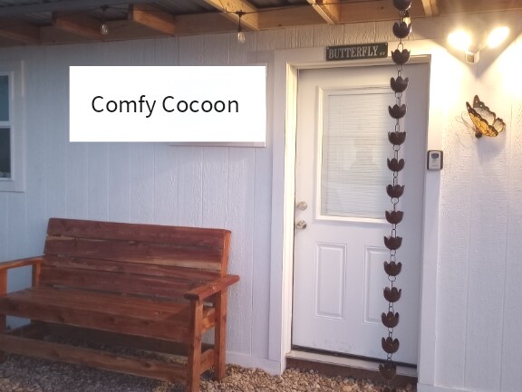 "Step into the Comfy Cocoon: Your Cozy Place 2B!"