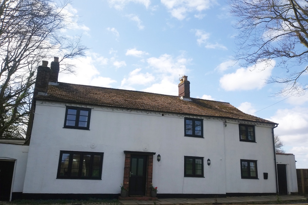 Brick Kiln Farm - Beech Cottage