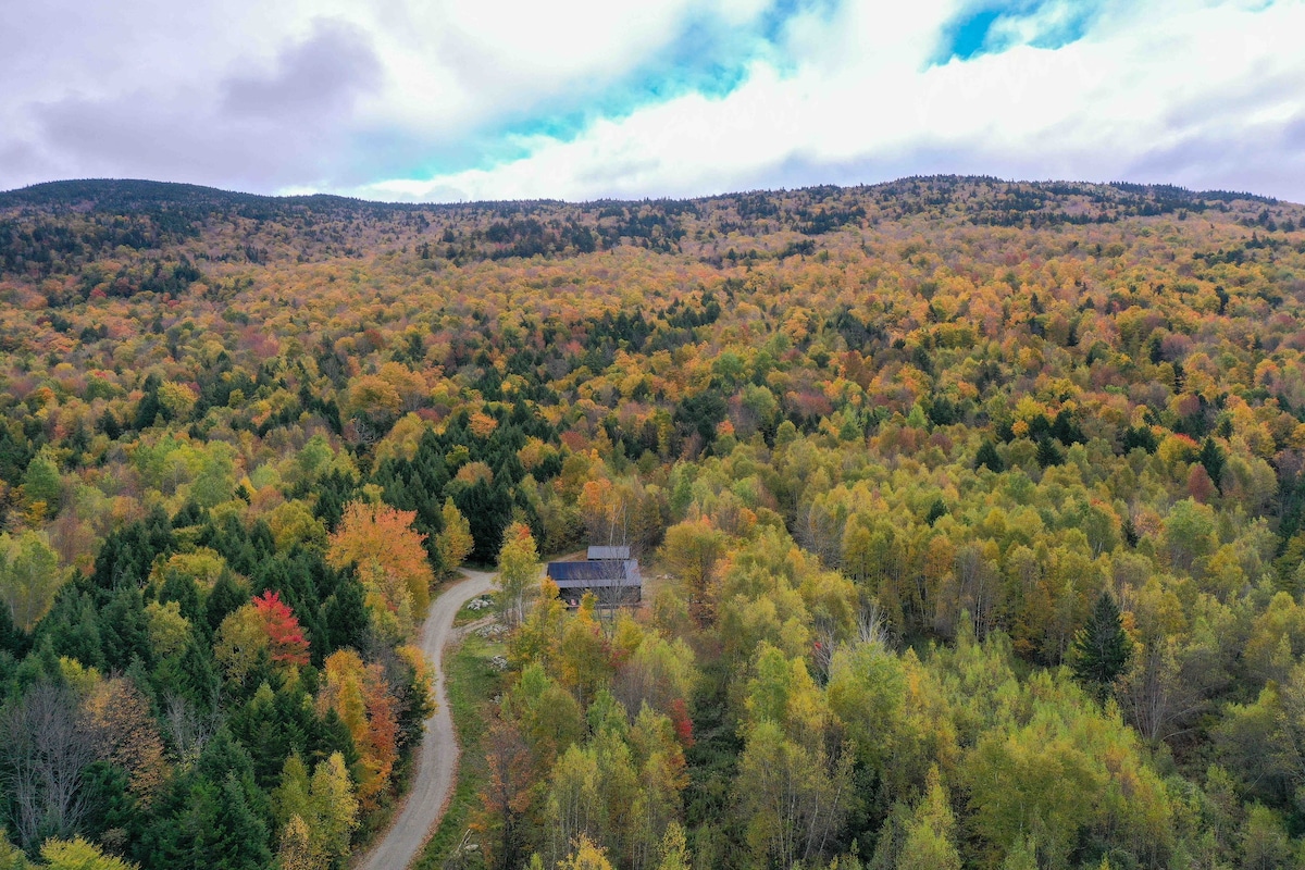 全新！现代住宅设计师度假屋Waterbury/Stowe