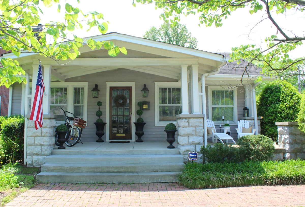 The Dahl House heart of Historic Downtown Franklin