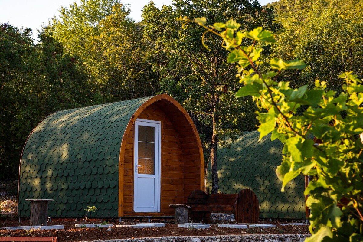 Cozy cottages near Skadar Lake 3