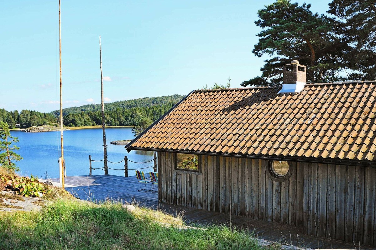 6 person holiday home in henån