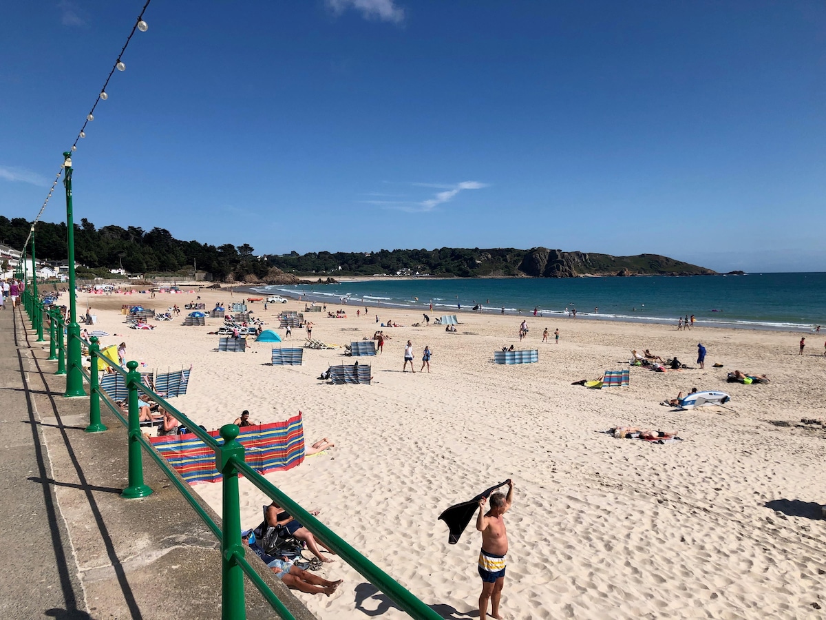 位置- On The Beach St Brelade 's Bay