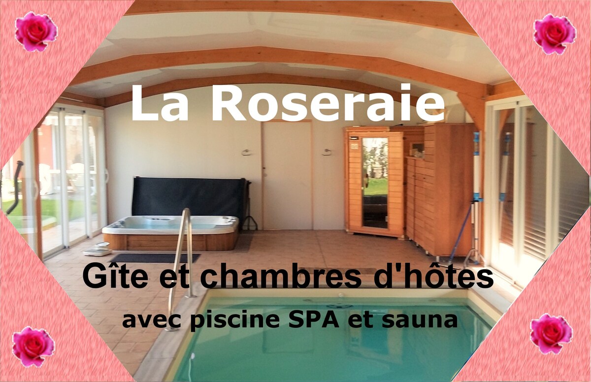 拉罗塞雷（ La Roseraie ）带温水游泳池（巴黎100公里）