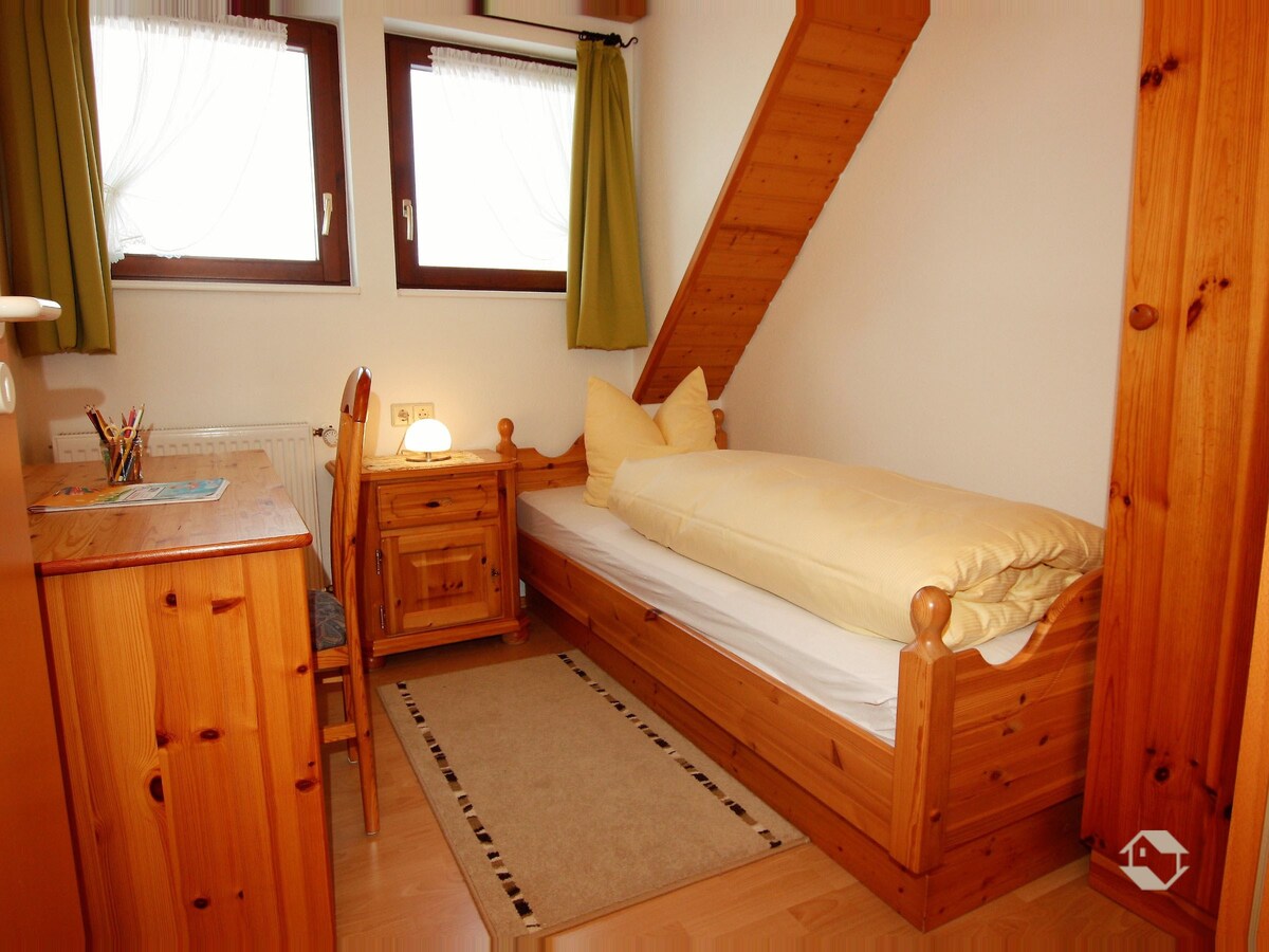 度假屋Schwörer （ Feldberg ） ，度假公寓C3 ， 60平方米， 2间卧室，最多可入住3人