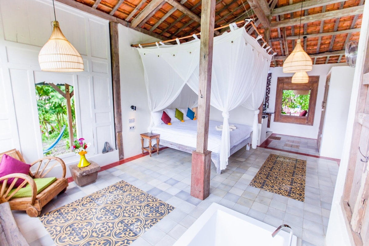 Hati Suci: Arjuna House, North Ubud