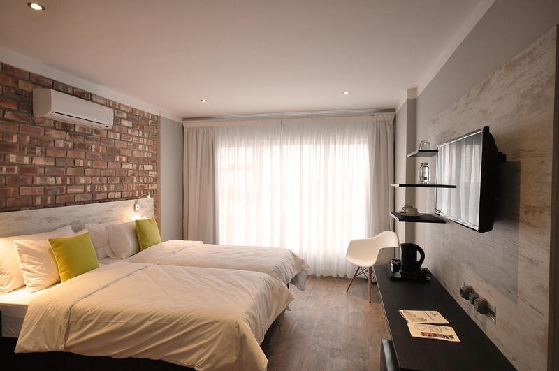 斯瓦科普蒙德广场酒店（ Swakopmund Plaza Hotel ） -标准双床客房
