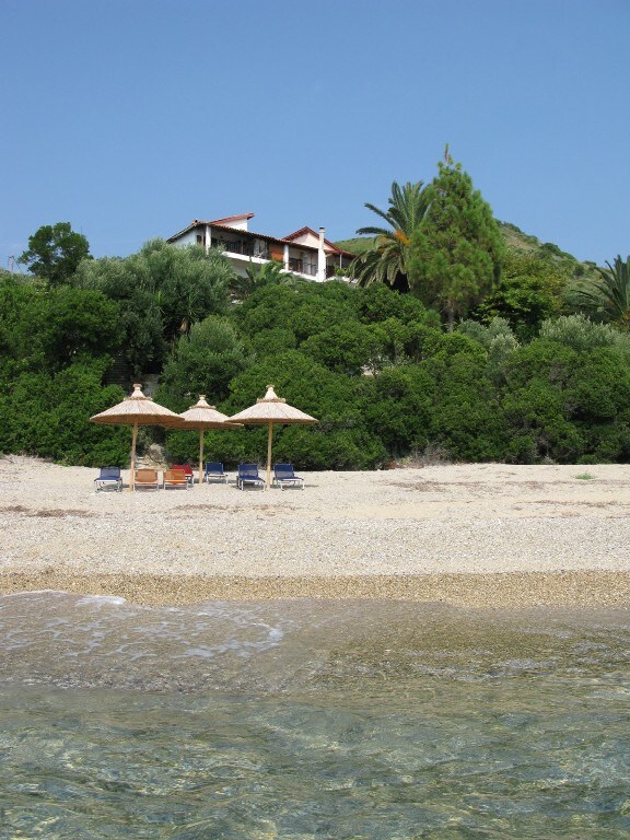 Boutique Beachfront Villa on Semi-Private Beach