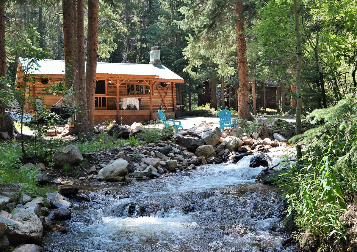 Modern Rustic Cabin in Mountains with Stream!