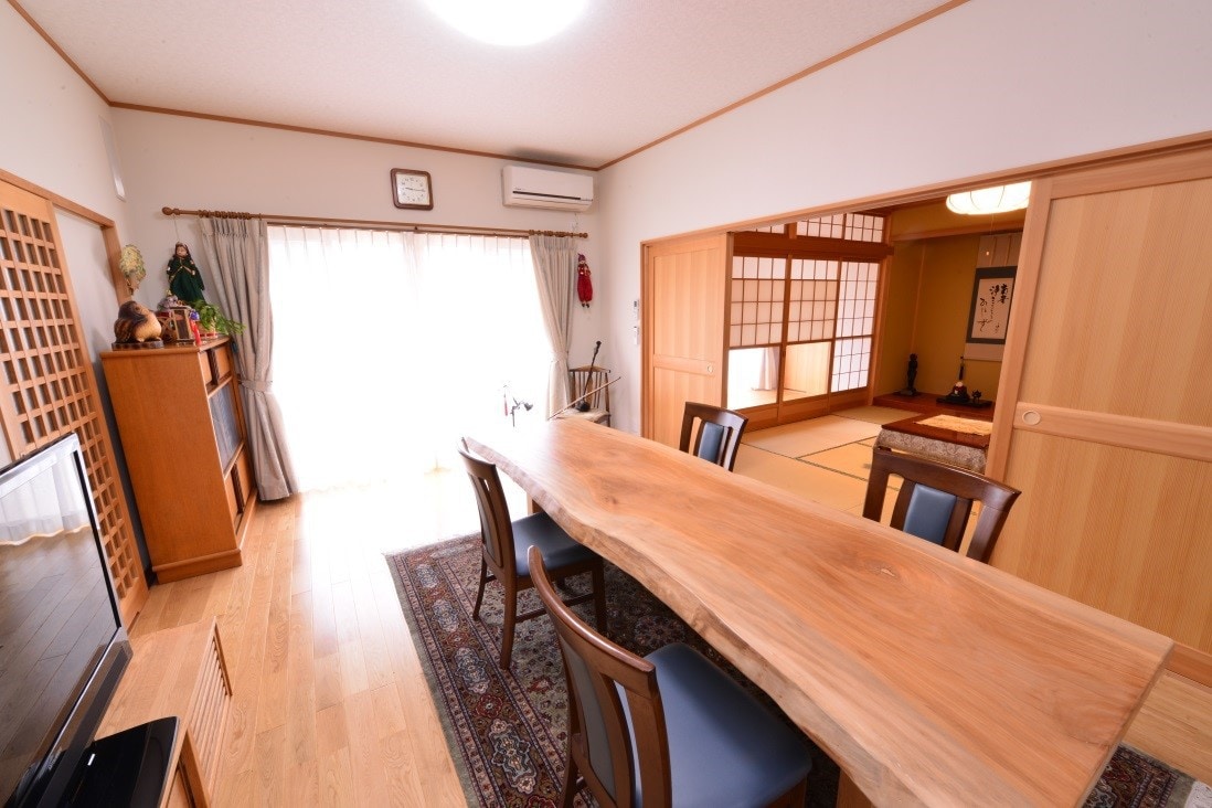 奶奶的房子从名古屋车站，乘坐Meitetsu 35分钟