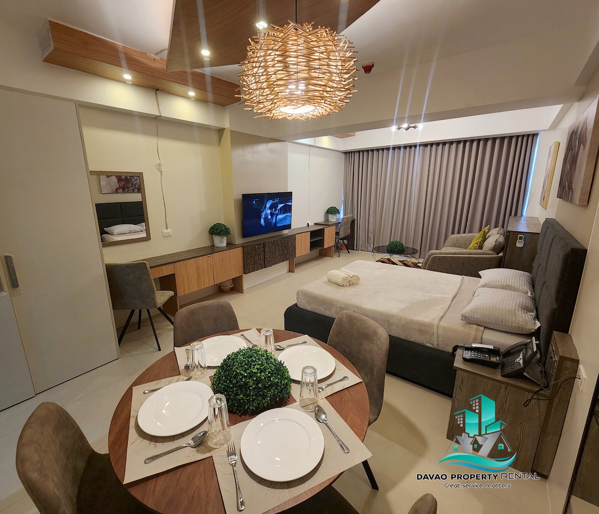 Elegantly  Furnished Studio unit @ Aeon Tower 1812