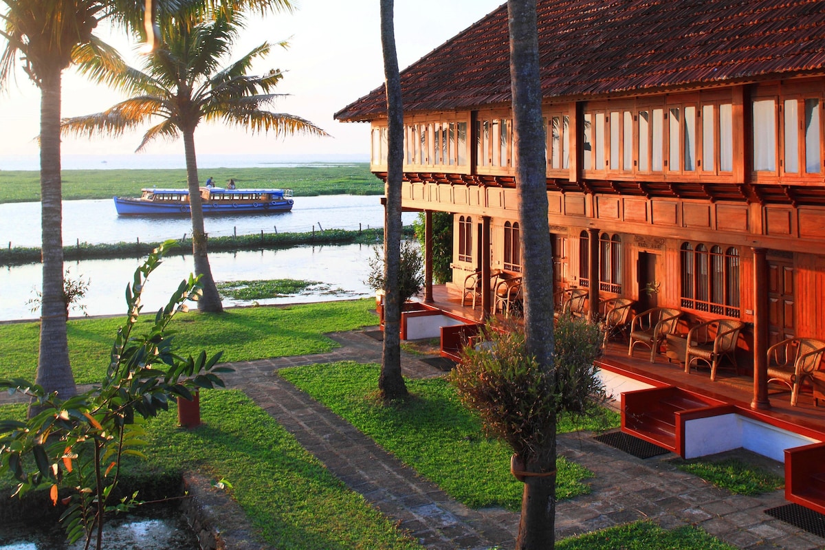Heritage luxury on the backwaters - CGH Earth