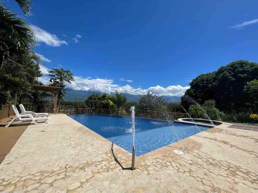 Hermosa finca en Santa Fe Antioquia con piscina