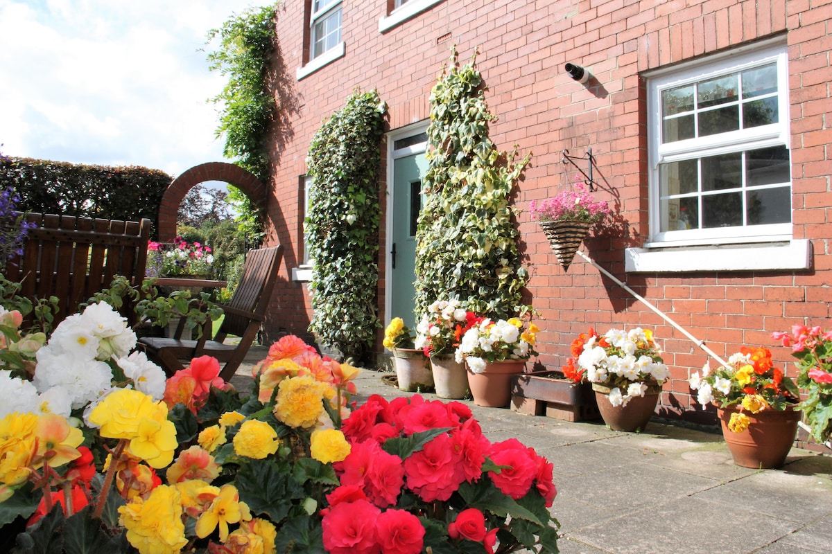 Dove Cottage, Sherburn Village, Durham City