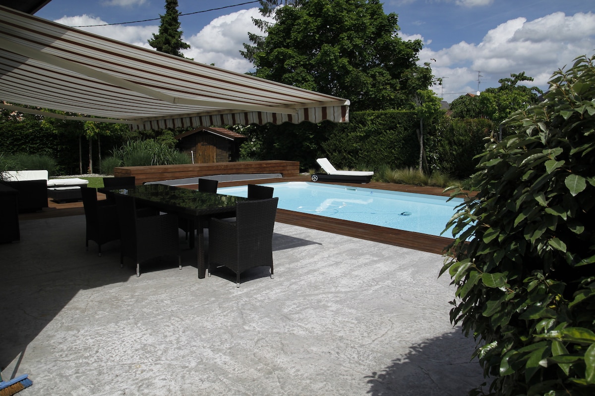 Suite de 65m², piscine, sauna, salle de sport