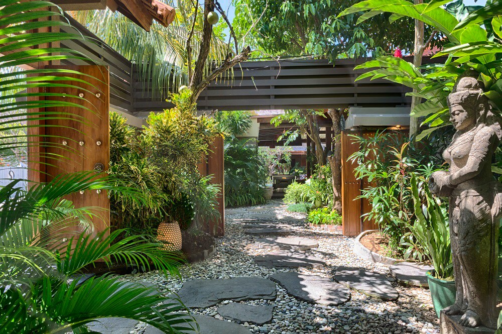 巴厘岛欧贝罗伊豪华10卧室私人泳池别墅